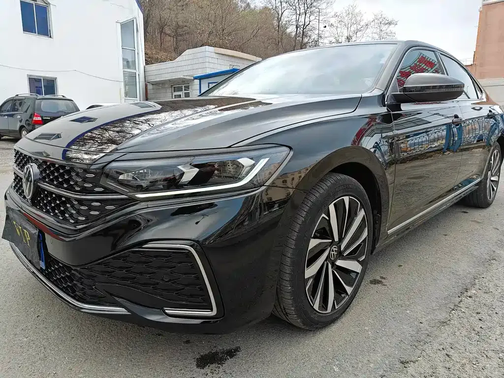Volkswagen Passat 2022 из CN, фото 1