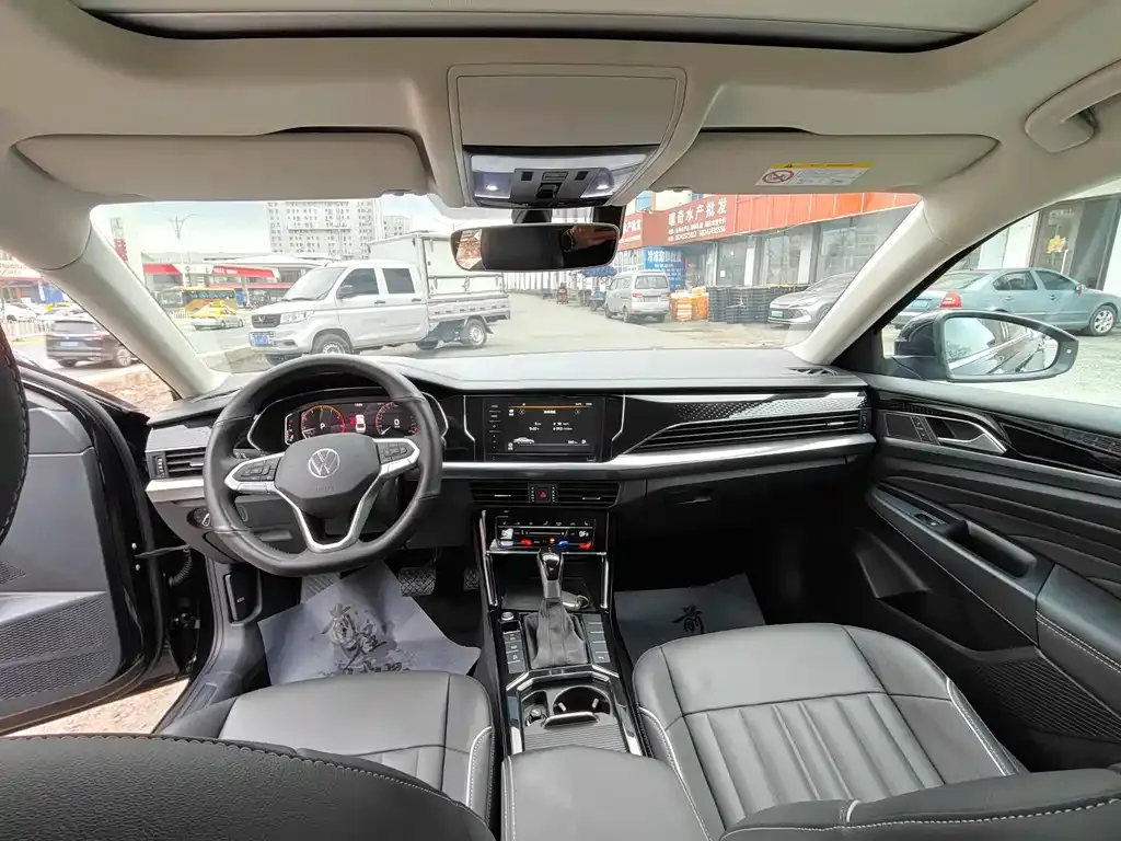 Volkswagen Passat 2022 из CN, фото 4