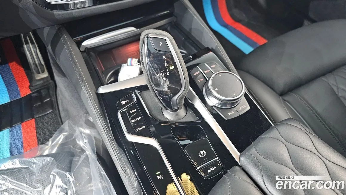 BMW 5-Series 2023 из KR, фото 9