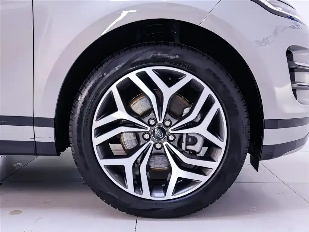 Land Rover Evoque 2023 из CN, фото 6