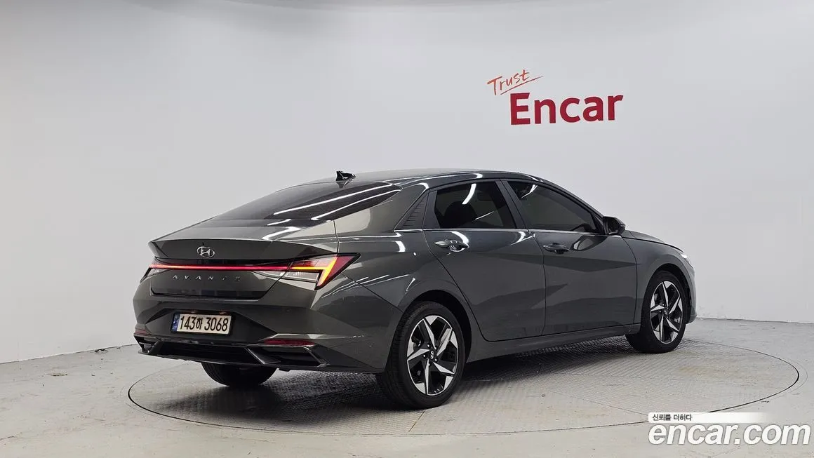 Hyundai AVANTE — фото 2