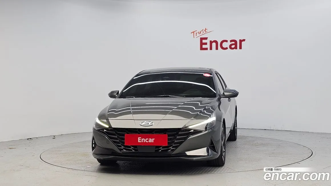 Hyundai AVANTE — фото 3