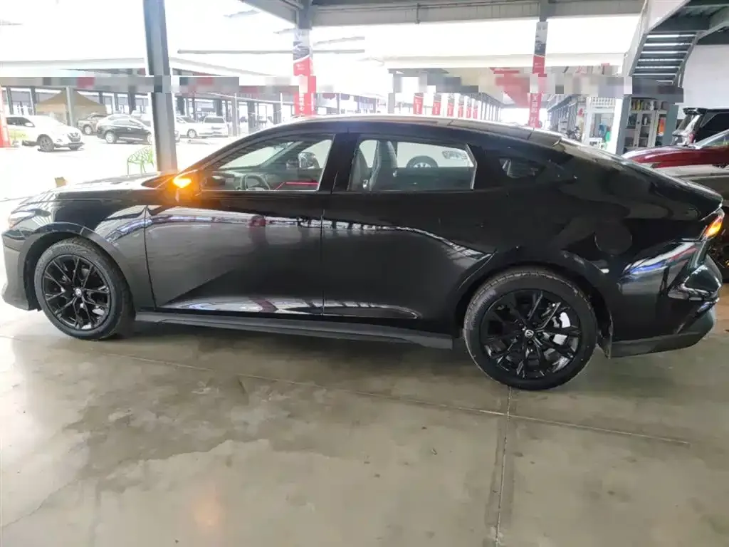 Changan UNI-V 2025 из CN, фото 5