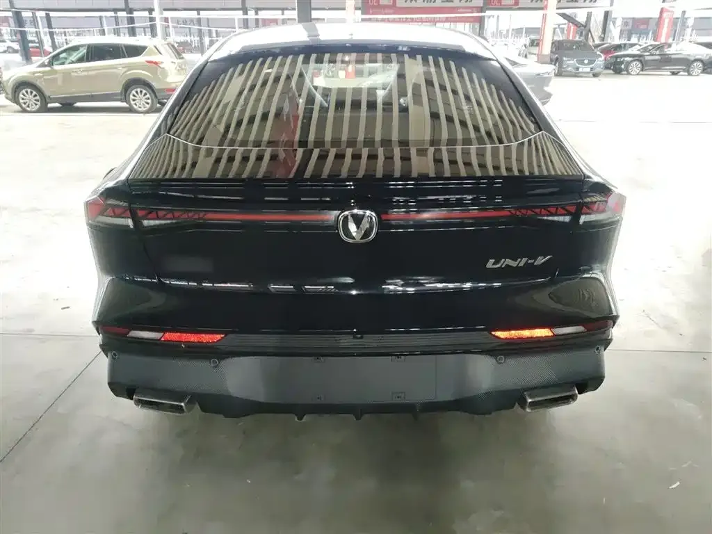 Changan UNI-V 2025 из CN, фото 6