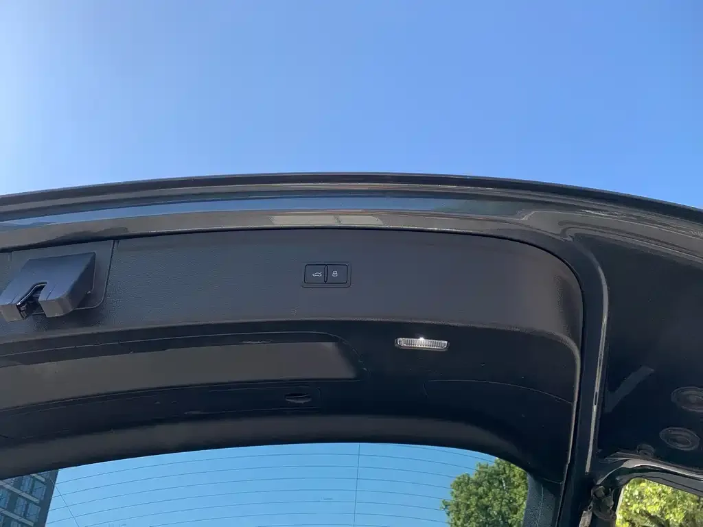 Audi Q5L 2022 из CN, фото 8