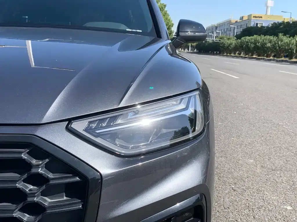 Audi Q5L 2022 из CN, фото 9