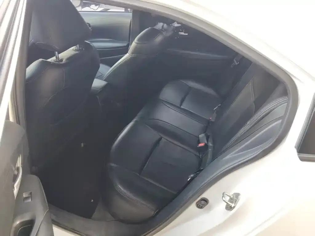 Toyota Corolla 2022 из CN, фото 8