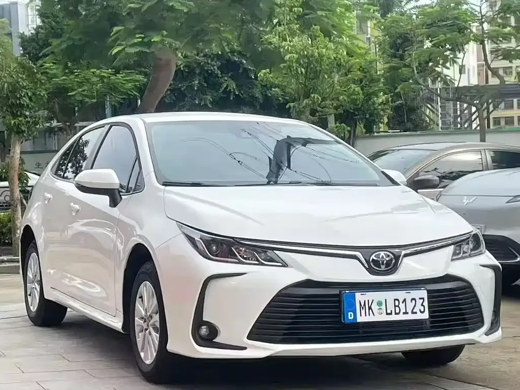 Toyota Corolla 2024 из CN, фото 3