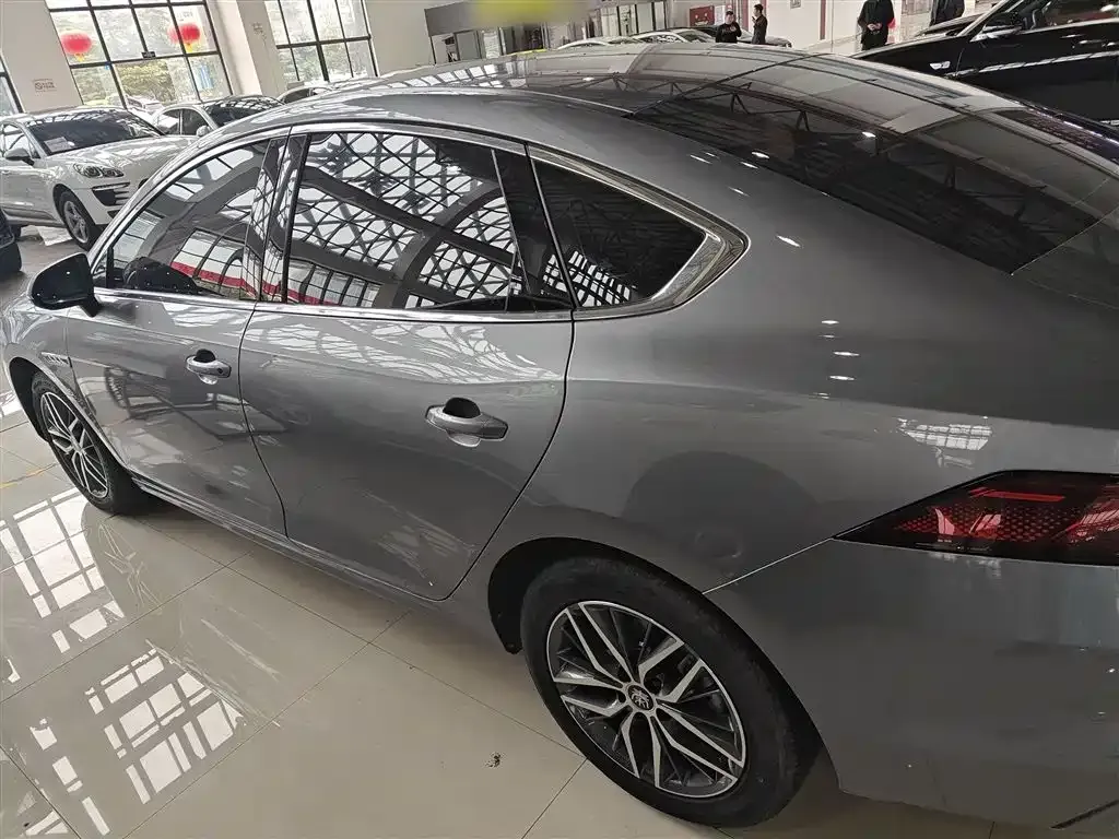 BYD Qin PLUS 2023 из CN, фото 5
