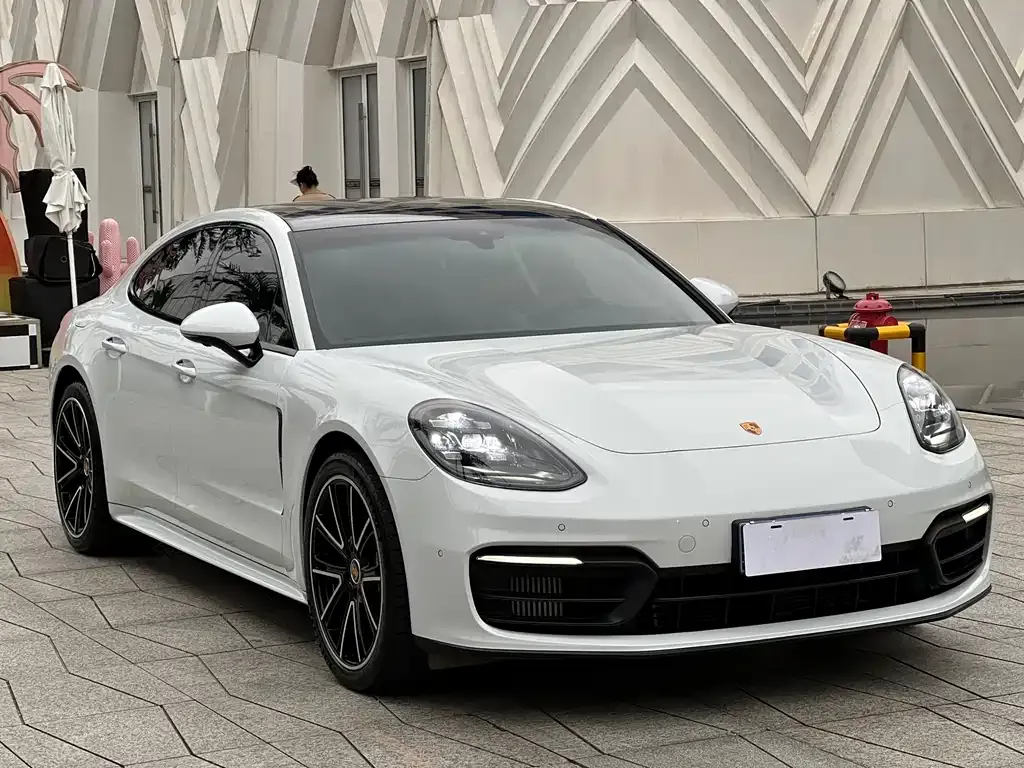 Porsche Panamera — фото 3