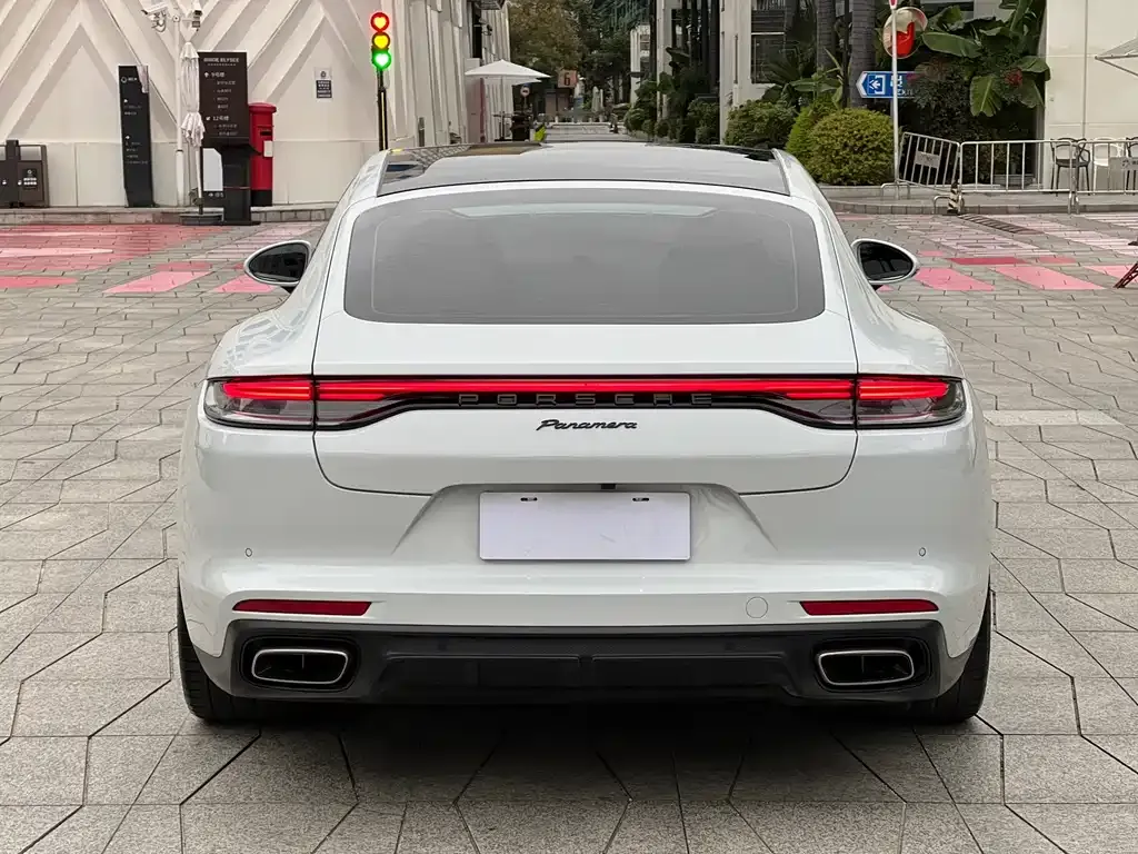 Porsche Panamera — фото 5