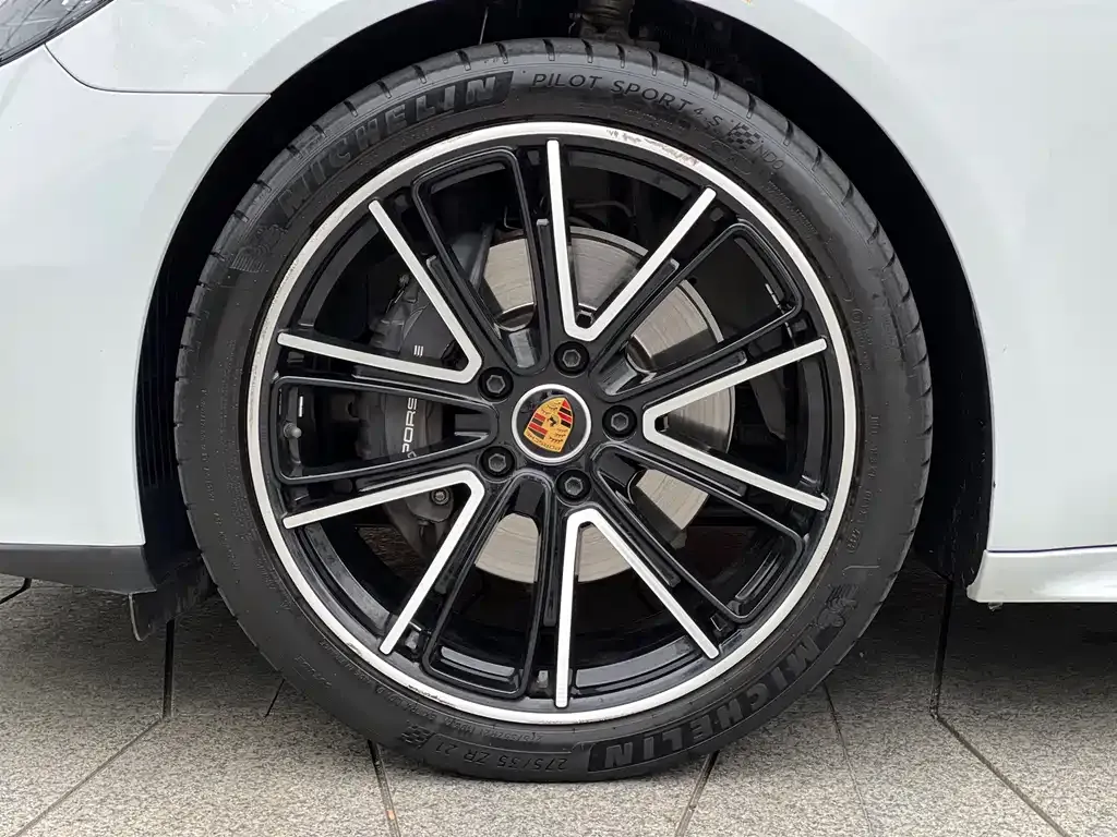 Porsche Panamera — фото 8