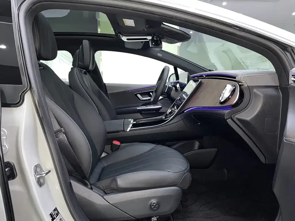 Mercedes-Benz EQE 2023 из CN, фото 6