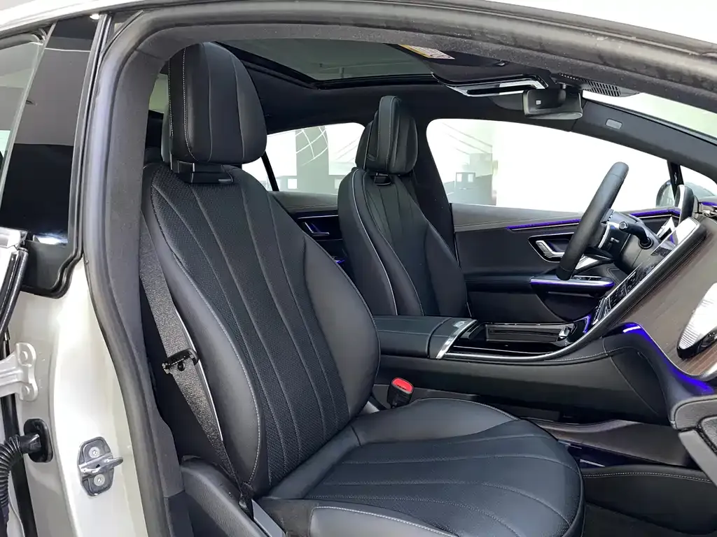 Mercedes-Benz EQE 2023 из CN, фото 7