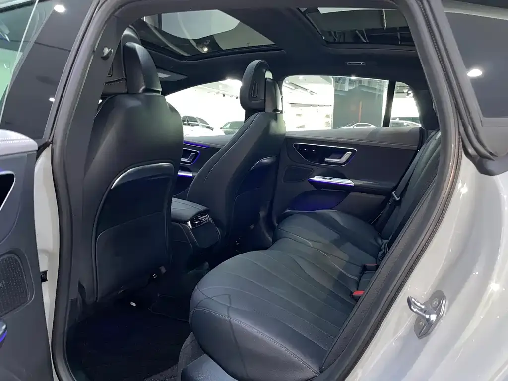 Mercedes-Benz EQE 2023 из CN, фото 8