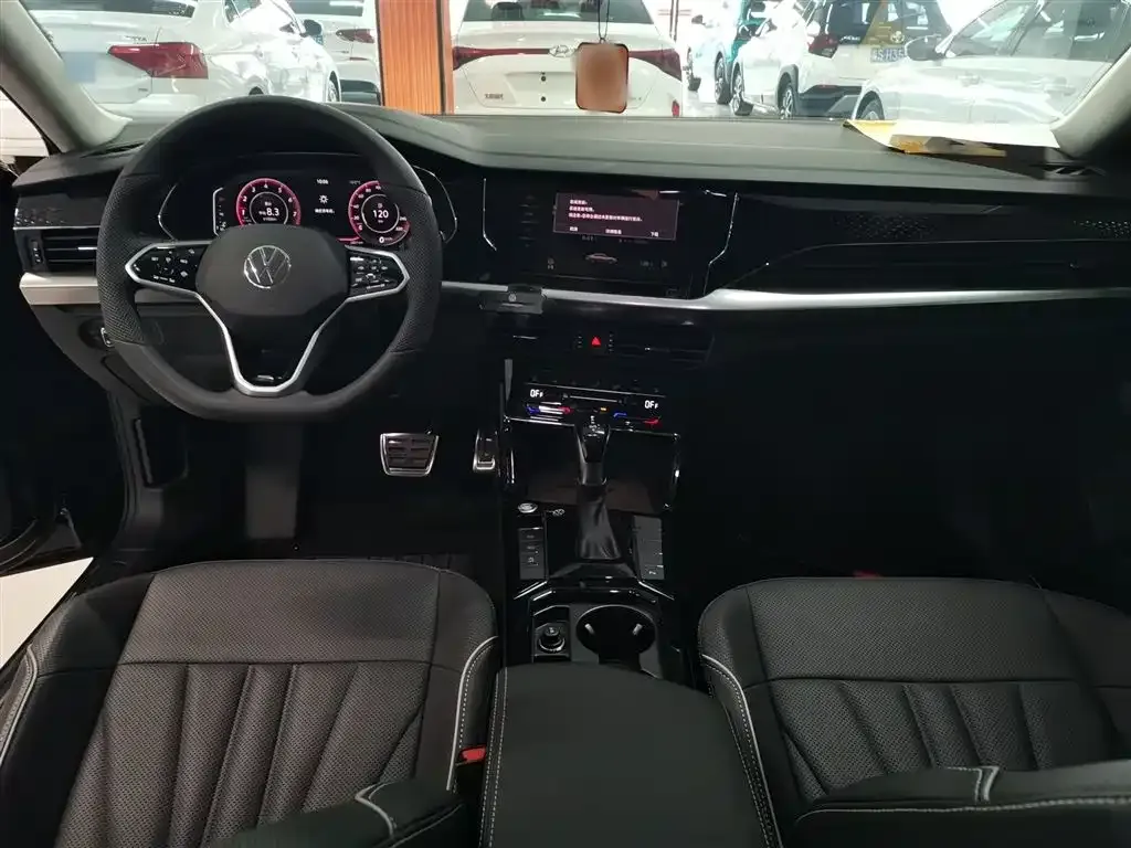 Volkswagen Passat — фото 10