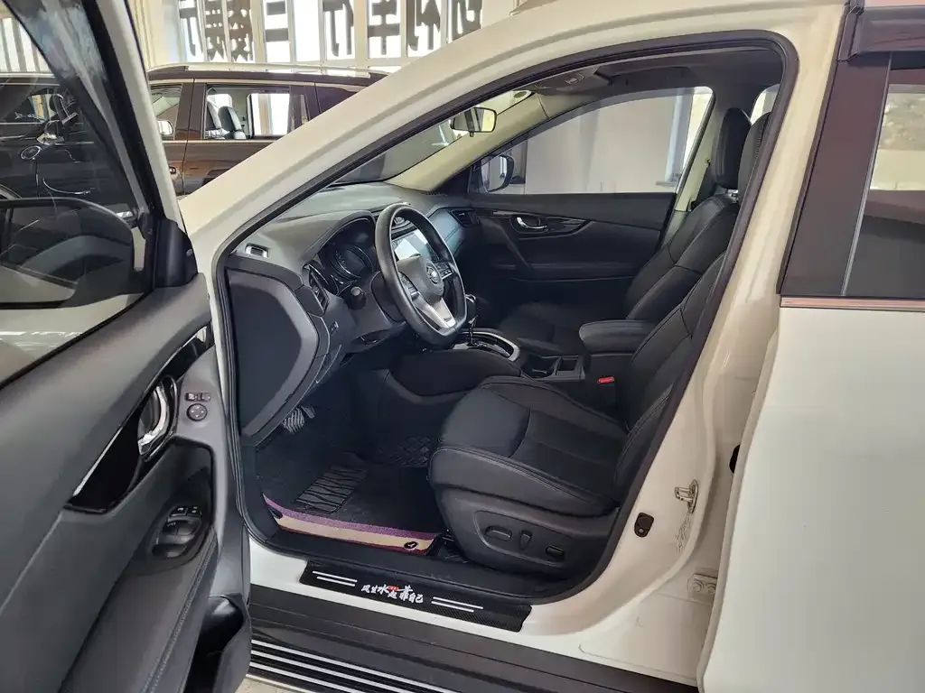 Nissan X-Trail 2023 из CN, фото 7