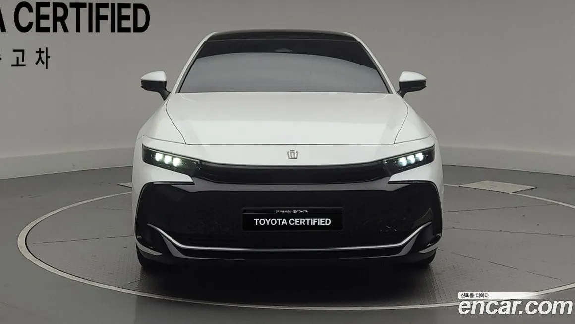 Toyota Crown 2023 из KR, фото 3