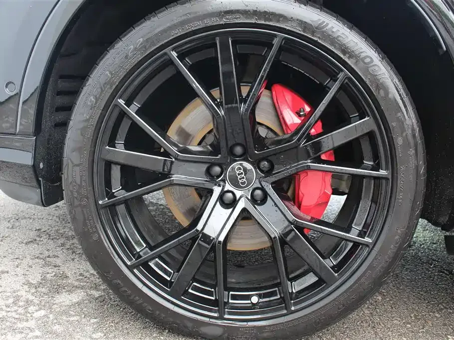 Audi Q7 2025 из CN, фото 7
