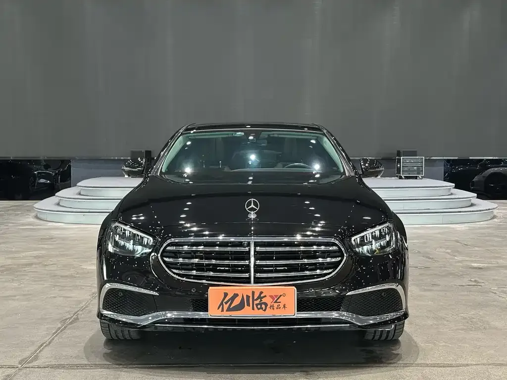 Mercedes-Benz E-Class 2022 из CN, фото 3