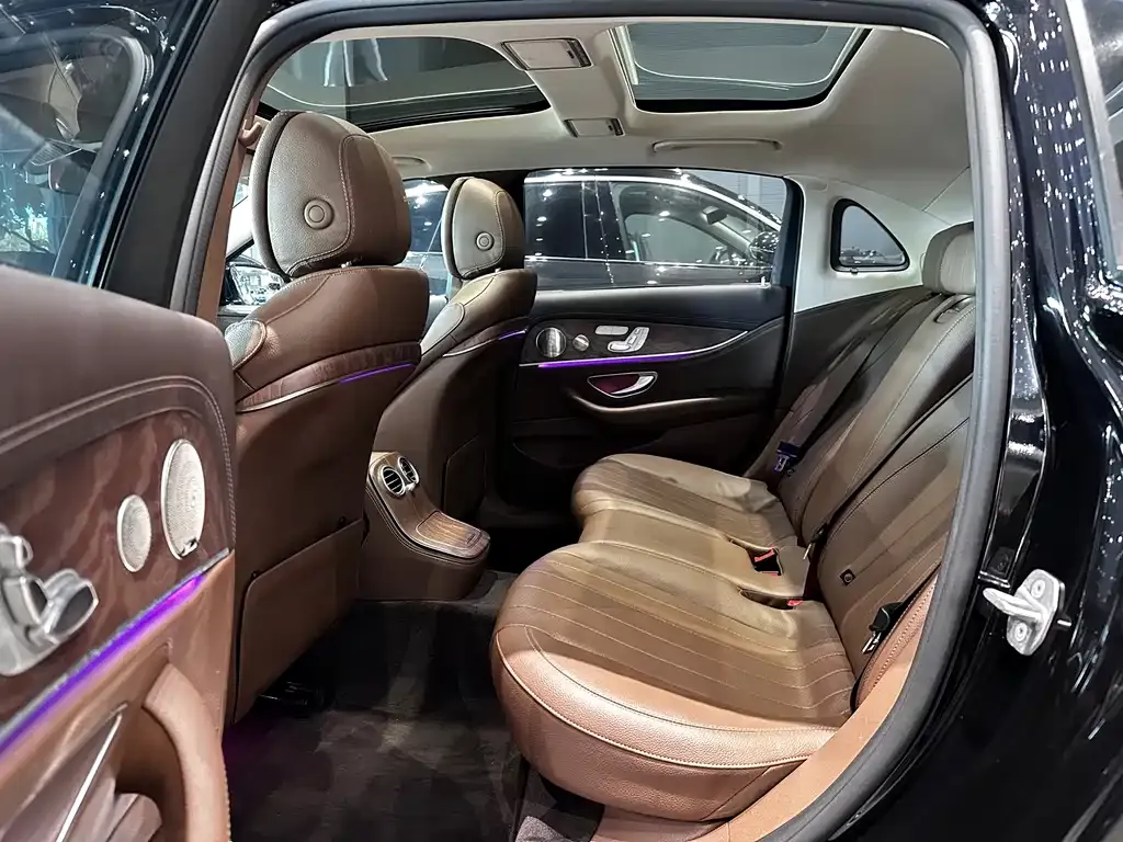 Mercedes-Benz E-Class 2022 из CN, фото 5