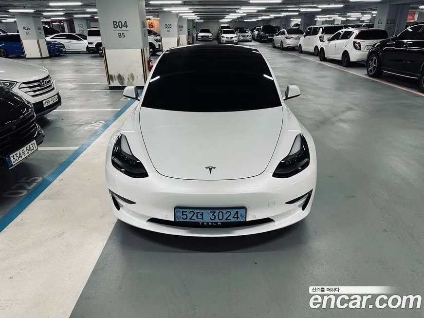 Tesla Model 3 2022 из KR, фото 2