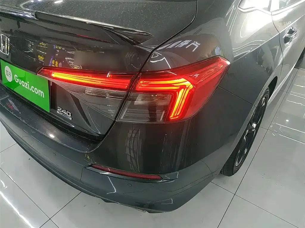 Honda Civic — фото 8