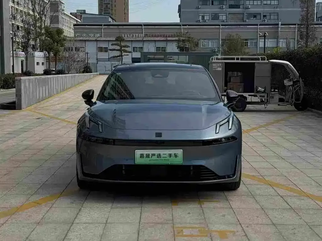 Lynk & Co 07 EM-P 2024 из CN, фото 2