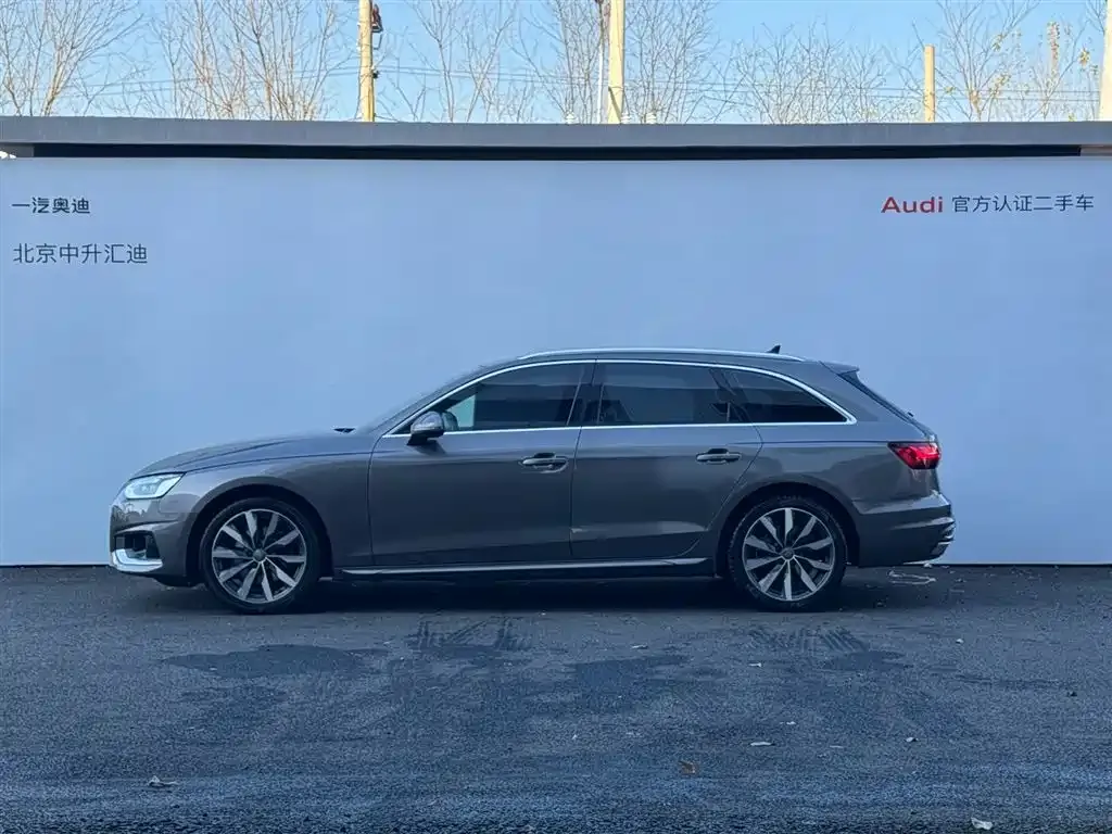 Audi A4 (Import) 2021 из CN, фото 3