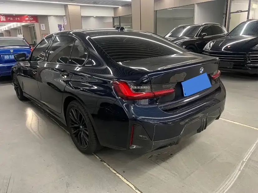 BMW 3 Series 2023 из CN, фото 9