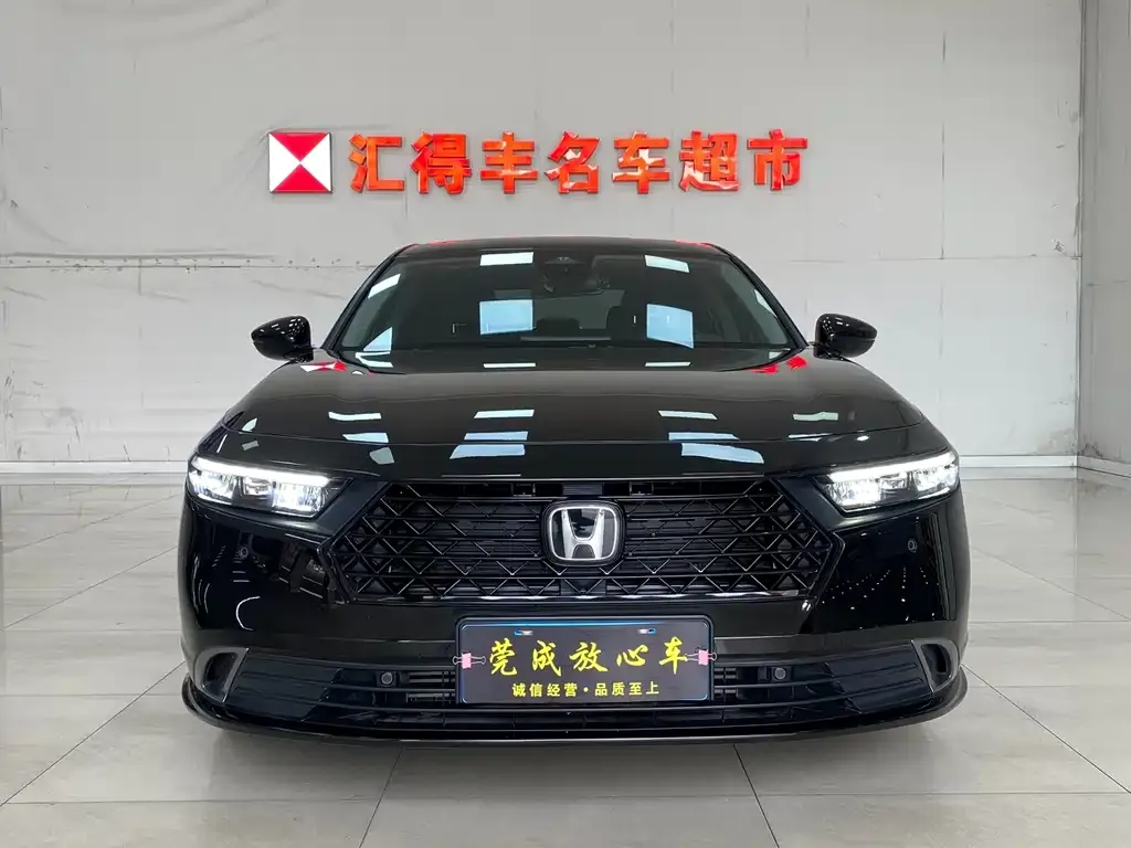 Honda Accord — фото 2