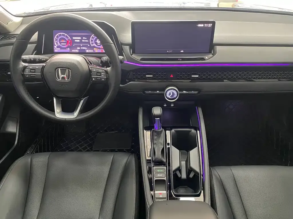 Honda Accord — фото 8