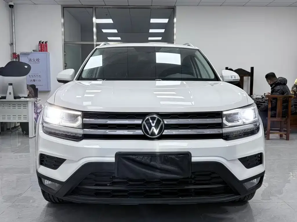 Volkswagen Tharu 2021 из CN, фото 4