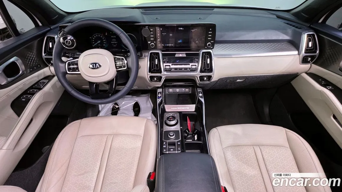 Kia Sorento — фото 7
