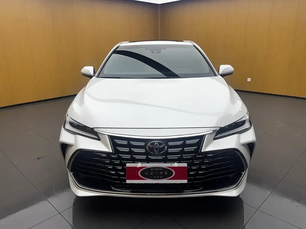 Toyota Avalon 2025 из CN, фото 1