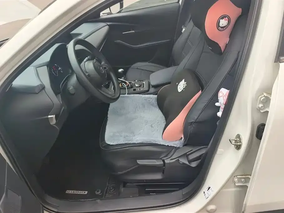 Mazda CX-30 2025 из CN, фото 9