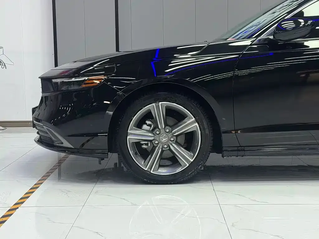 Honda Accord 2024 из CN, фото 4