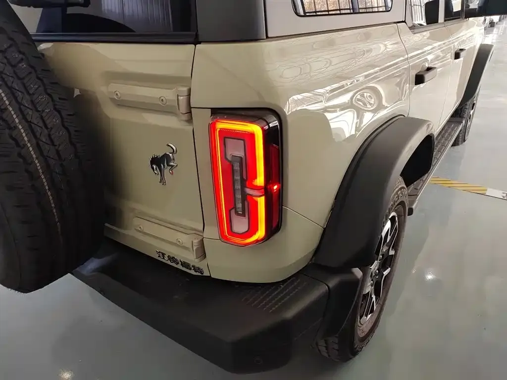 Ford Bronco 2025 из CN, фото 8