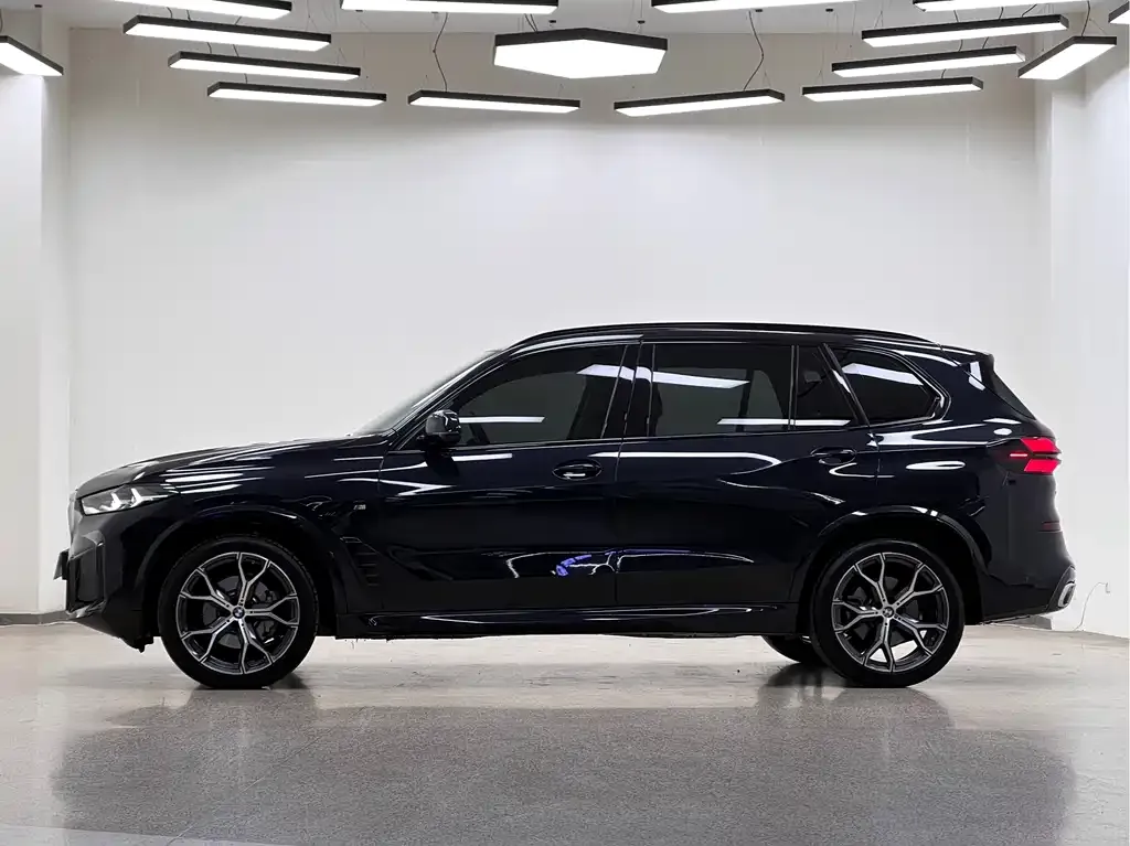 BMW X5 2025 из CN, фото 4