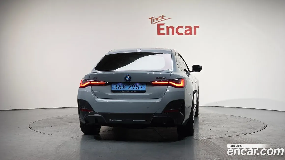 BMW i4 2024 из KR, фото 4