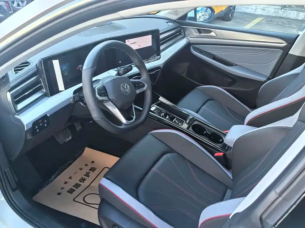 Volkswagen Lamando 2024 из CN, фото 3