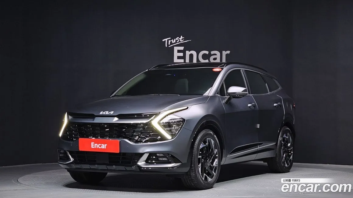 Kia Sportage — фото 1