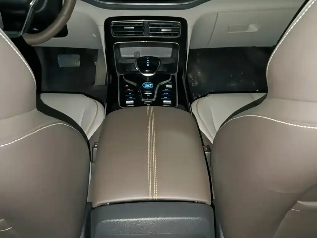 BYD Qin PLUS 2024 из CN, фото 6