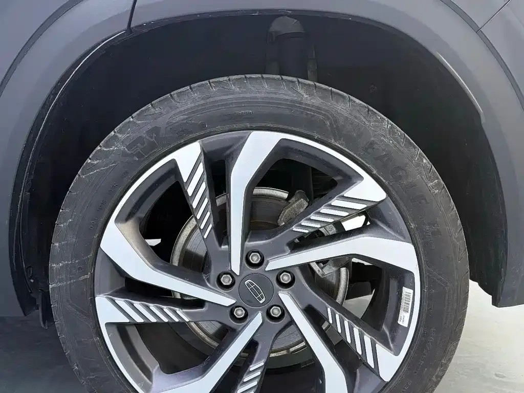 Geely Xingyue L 2023 из CN, фото 7