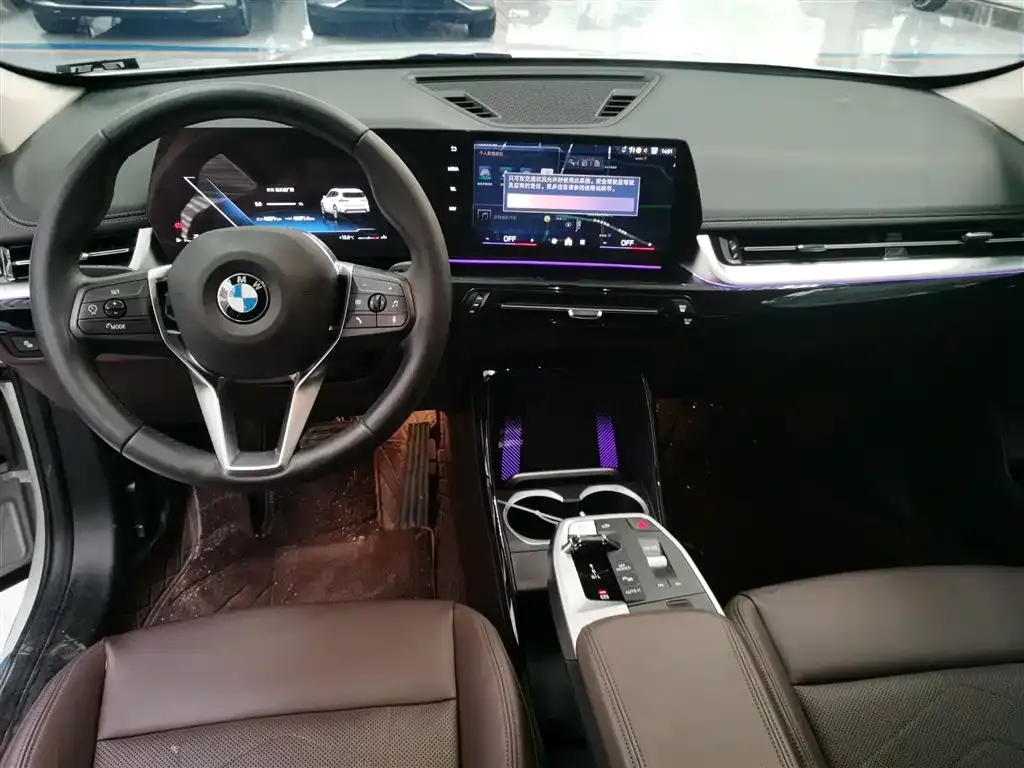 BMW X1 2024 из CN, фото 10