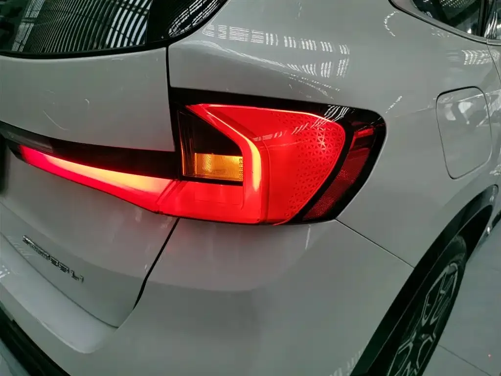 BMW X1 2024 из CN, фото 8