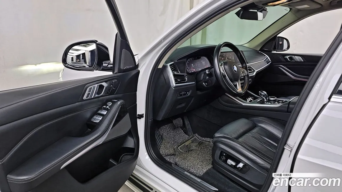 BMW X7 2021 из KR, фото 10