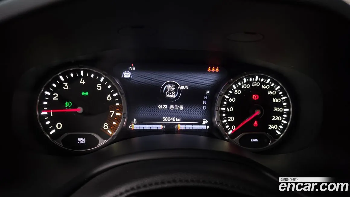 Jeep Renegade 2021 из KR, фото 8