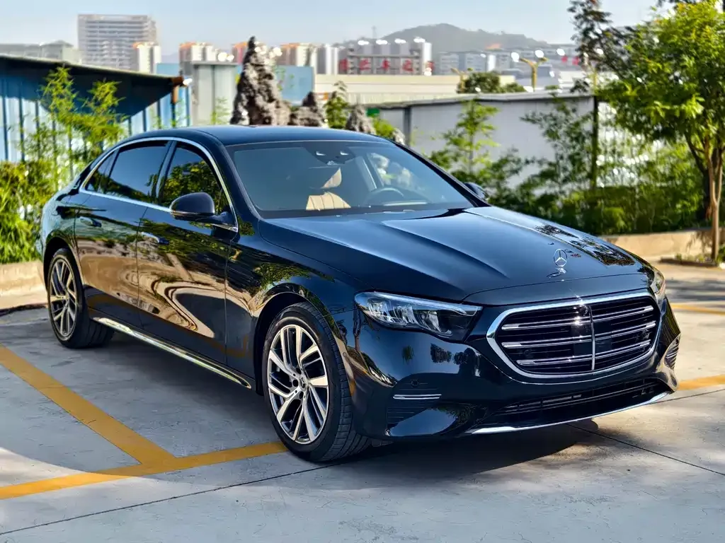Mercedes-Benz E-Class 2025 из CN, фото 3
