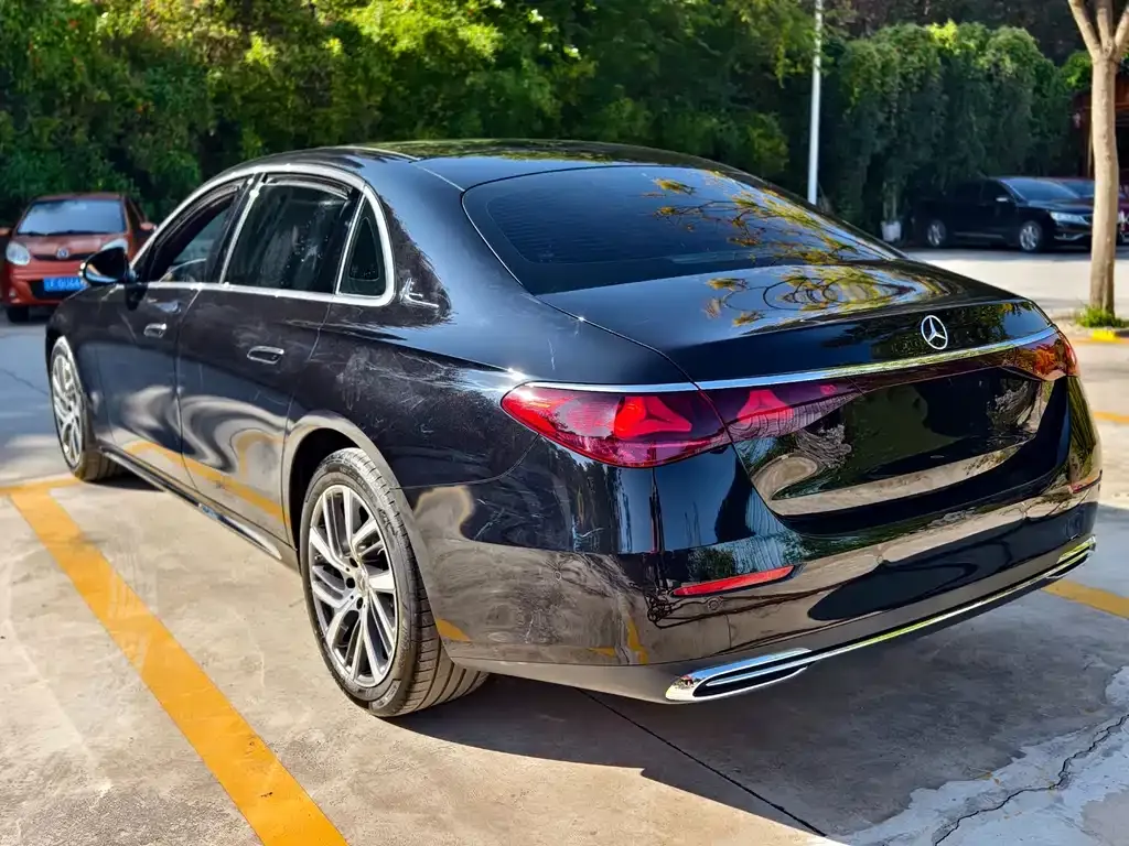Mercedes-Benz E-Class 2025 из CN, фото 5